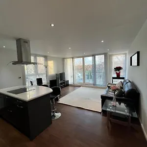 Royal Victoria Flat2 London